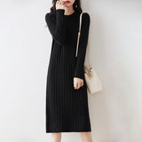 Crew neck wool knit dress